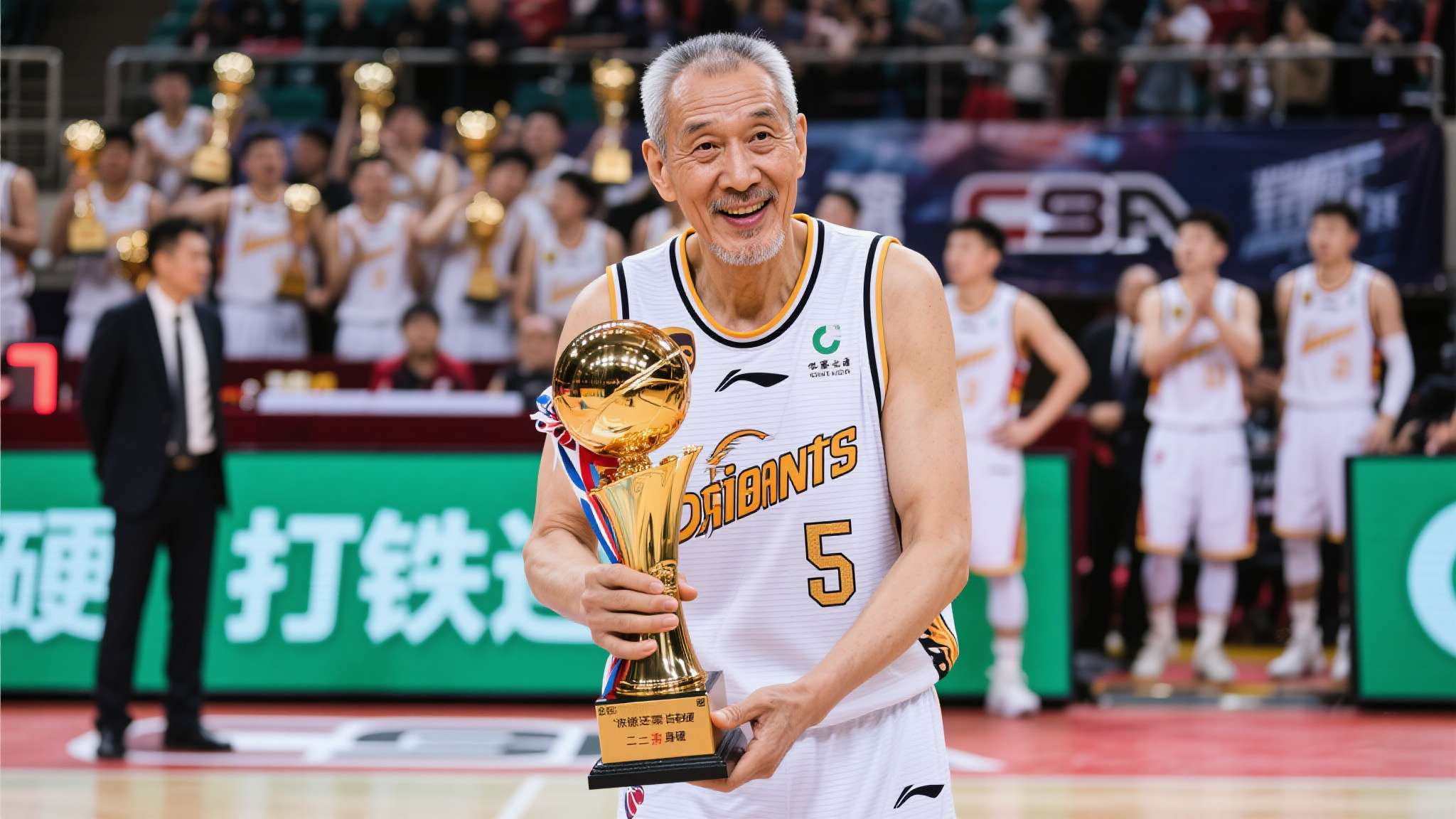 他是CBA现役最老球员,打了20年拿5冠,身家过亿,已为退役铺路 他是CBA现役最老球员,打了20年拿5冠,身家过亿,已为退役铺路